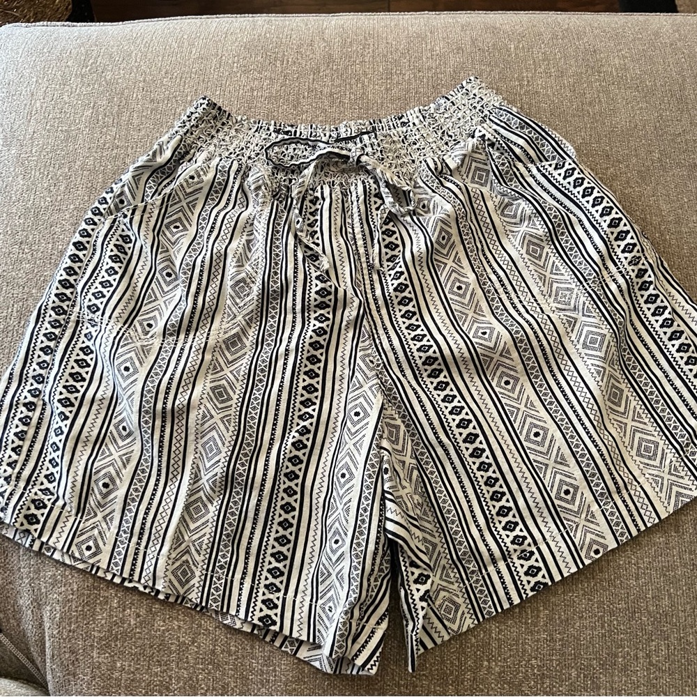 Sound|Style  Shorts by Beau Dawson